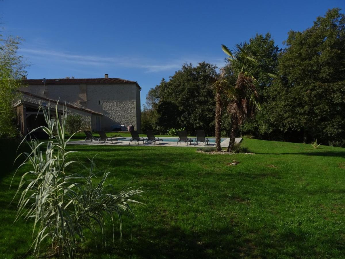 Bed and Breakfast Domaine La Bastide Cleyrac Экстерьер фото
